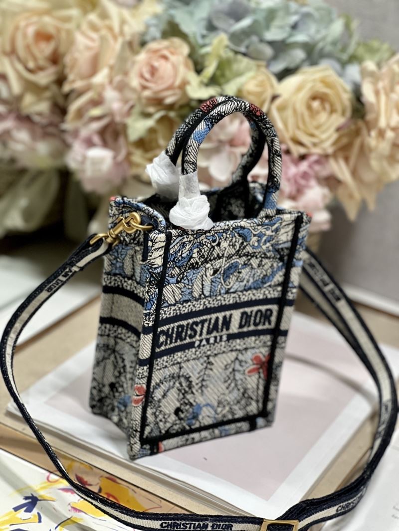 Christian Dior Shopping Bags